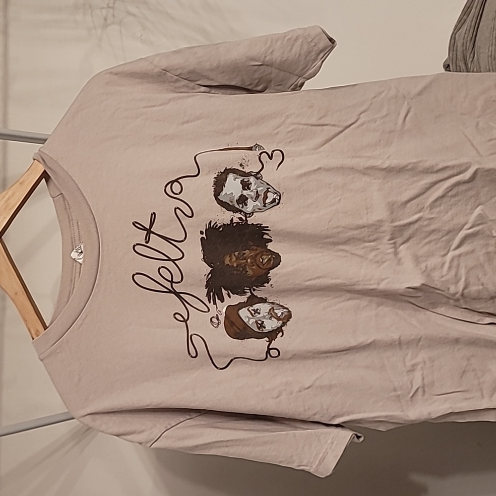 Aesop rock, Murs, Slug shirt